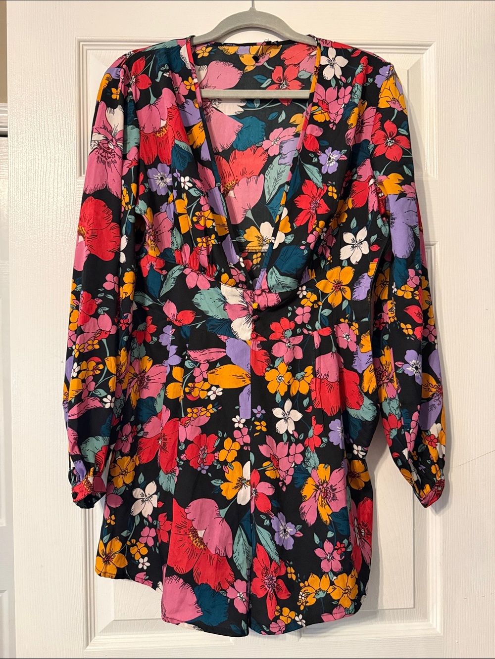 Boohoo Black Floral V-Neck Romper with Multicolor Blooms